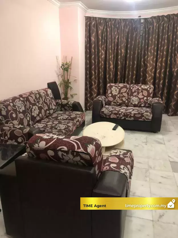 Endah Regal — photo 1