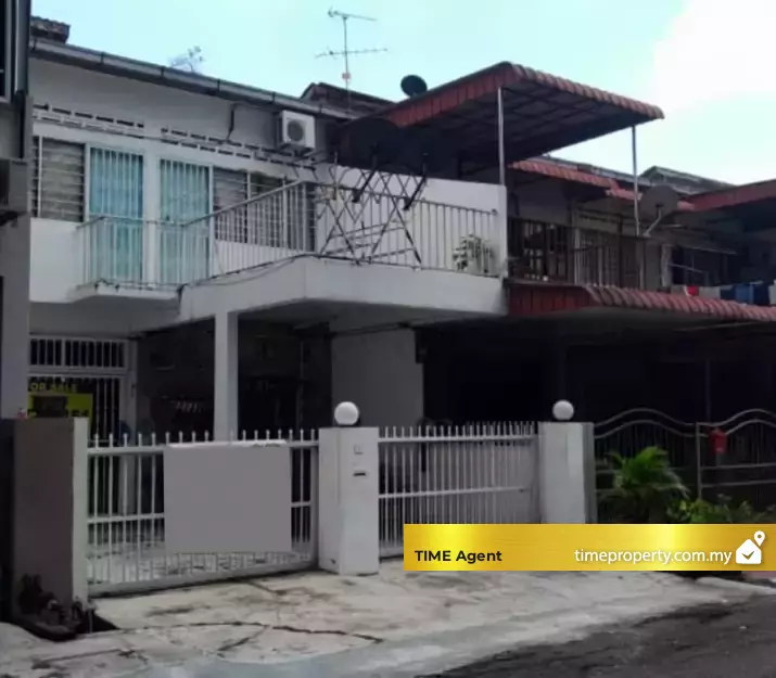 Taman Selamat — photo 1