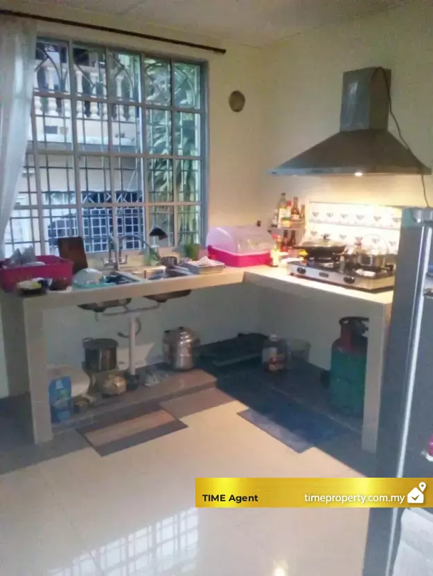 Bukit Beruntung — photo 1