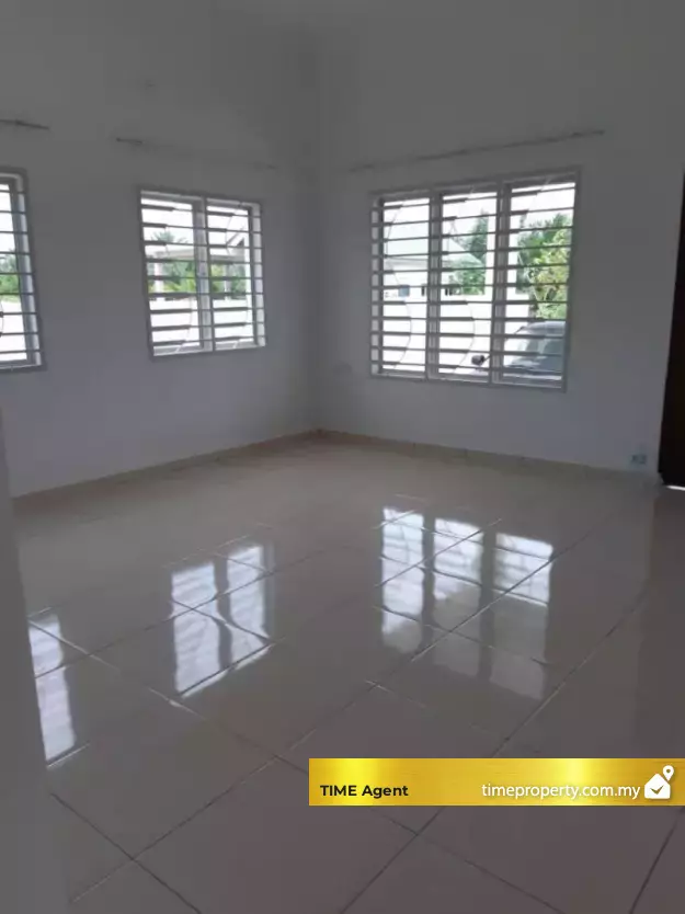 Kampung Sungai Jarom — photo 1