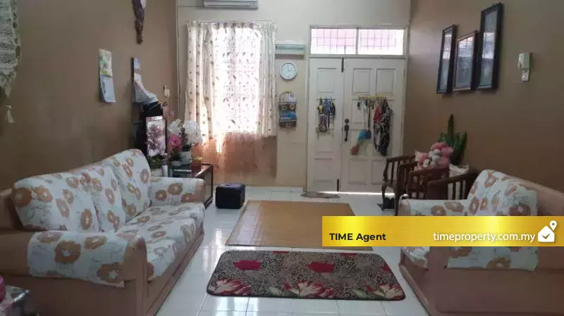 Taman Seri Indah — photo 1