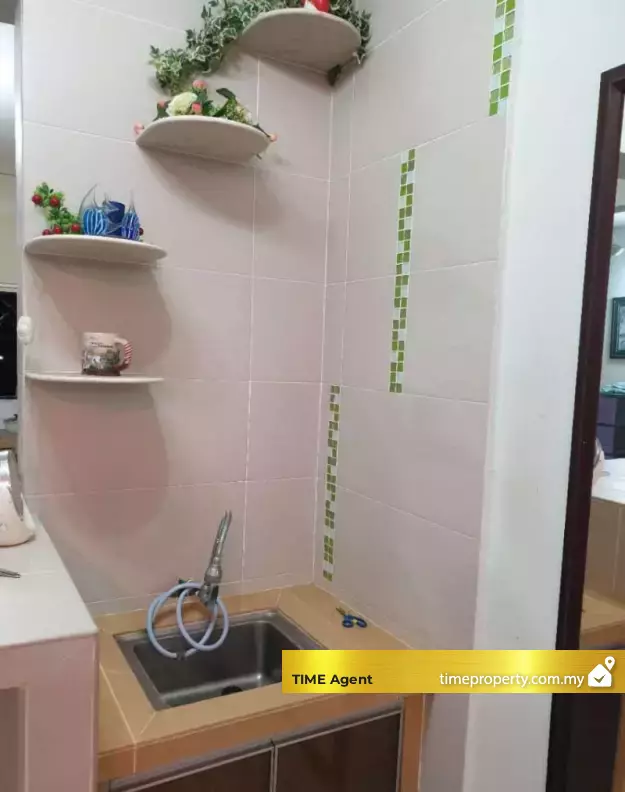 Pangsapuri Sri Molek / Wira Apartment — photo 4