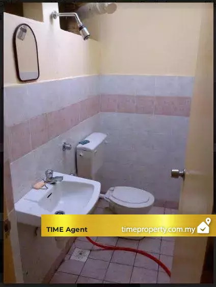 Apartment Anggerik (Taman Bunga Raya) — photo 2