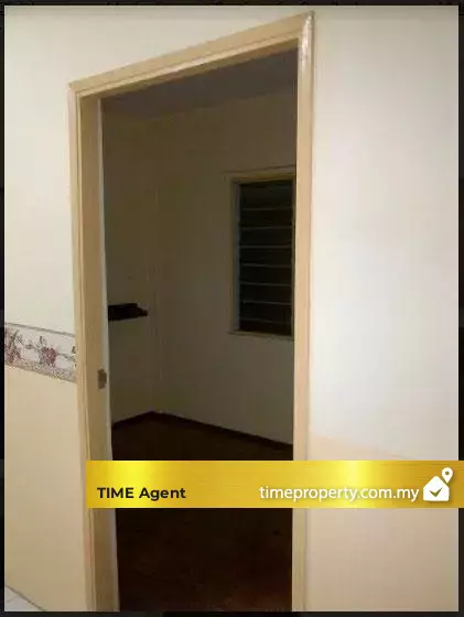 Apartment Anggerik (Taman Bunga Raya) — photo 3