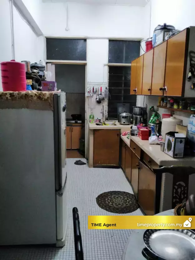 Boundary Court — photo 1