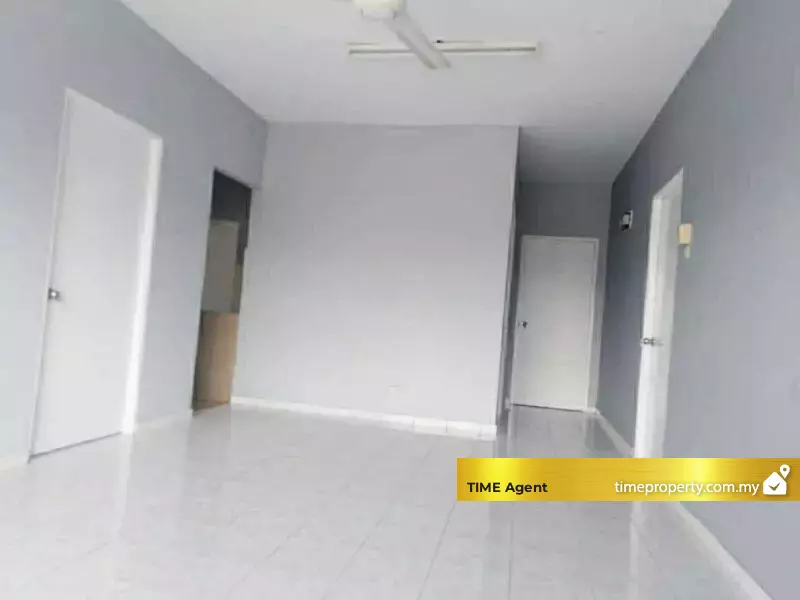 Desa Putra Apartment — photo 1