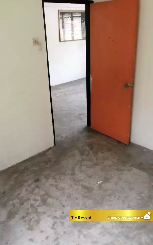 Taman Desa Cheras (Block 1, 3, 5 &amp; 7) — photo 2