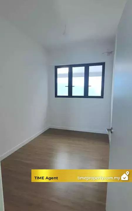 3 Residence — photo 1