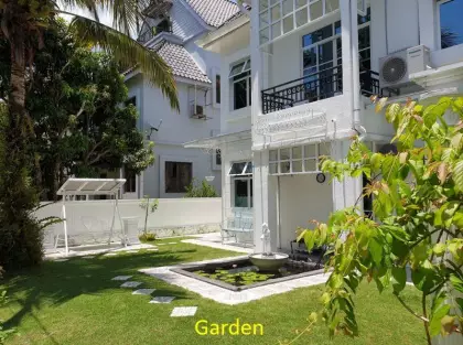 Ferringhi Villas