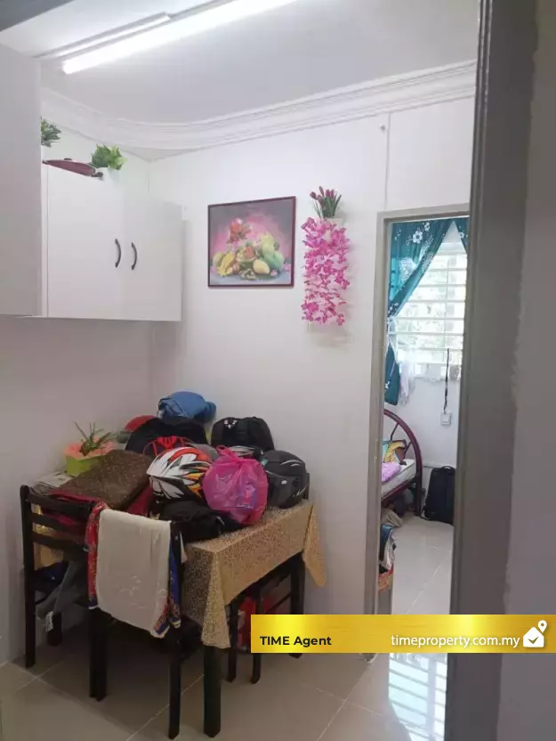 Pinang Emas — photo 2