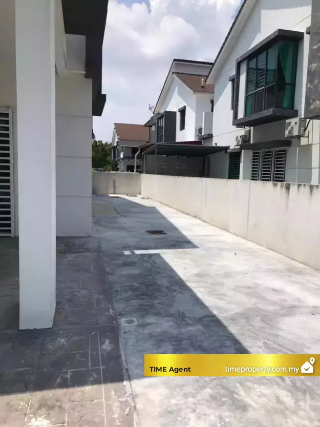 Sanctuary Garden — photo 3