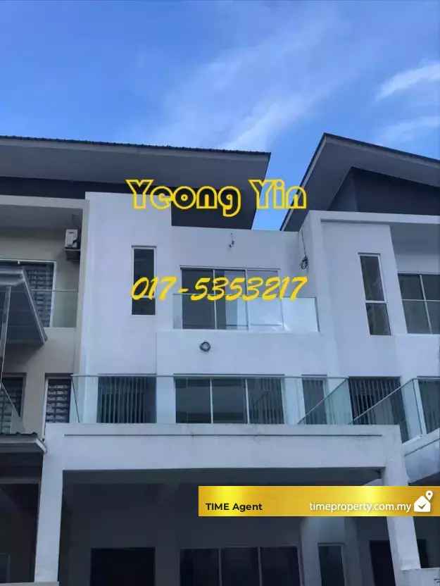 Teluk Kumbar Heights — photo 1
