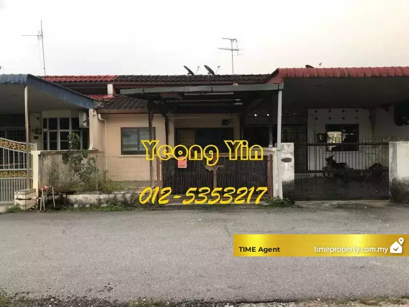 Taman Bukit — photo 1