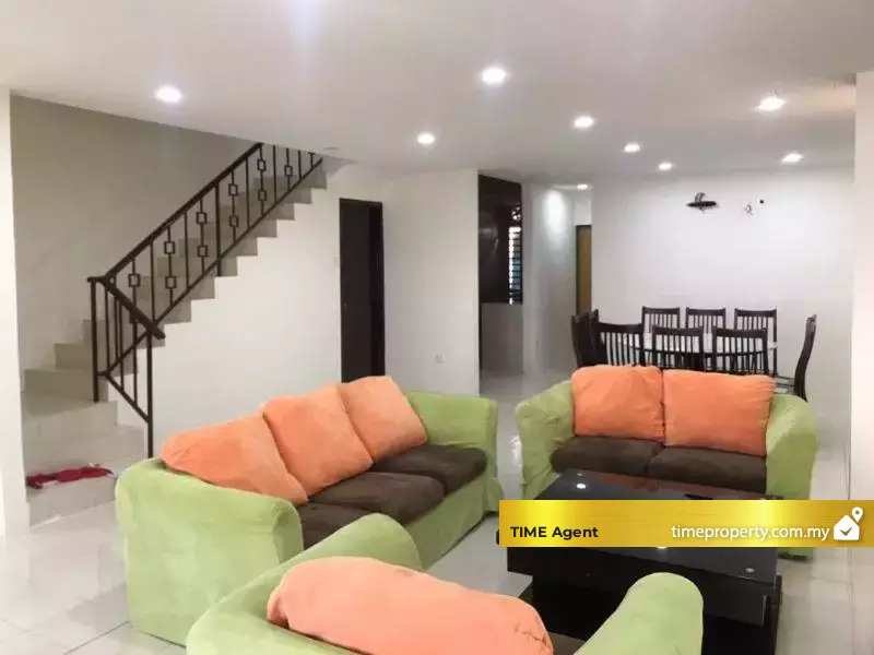 Taman Sutera — photo 1