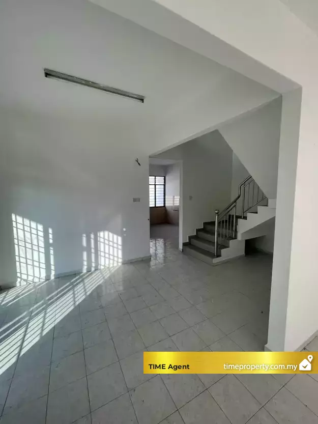 Pusat Perniagaan Alma Jaya — photo 3