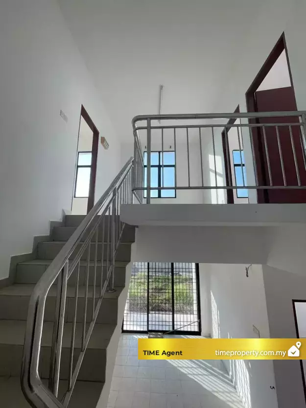 Pusat Perniagaan Alma Jaya — photo 4