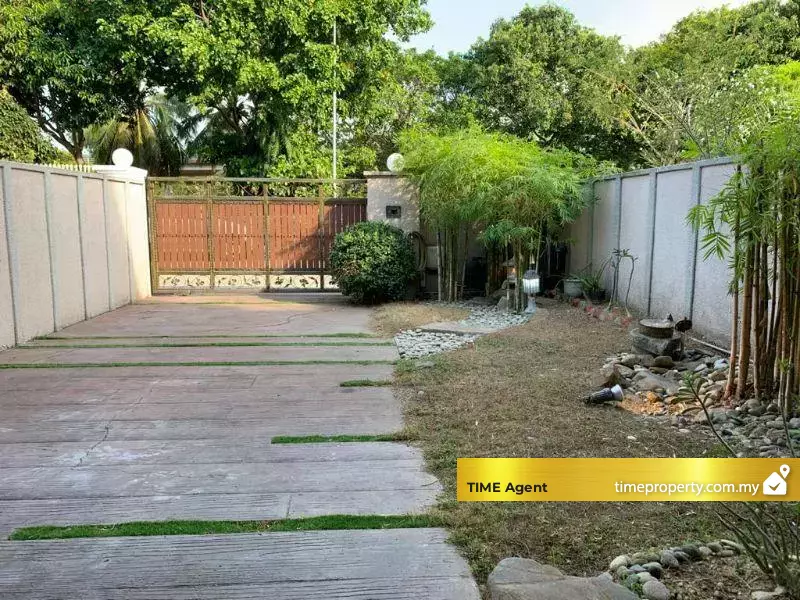 Taman Sri Nibong — photo 4