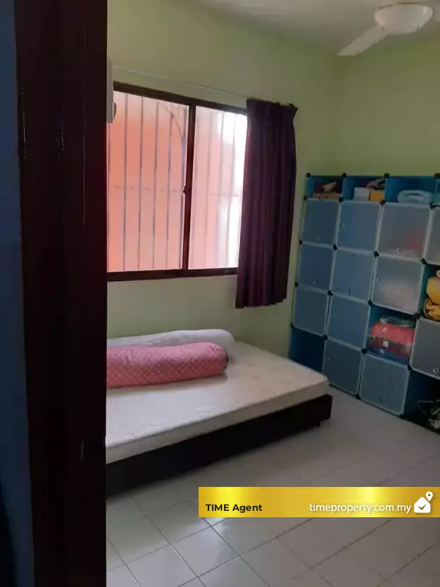 Desa Permai Indah (Block C, D, E, F, G, H, J &amp; T ) — photo 3