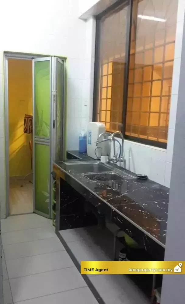 Golden City Condominium — photo 3