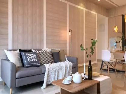 Lakeville Residence
