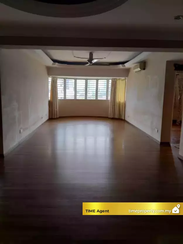 Prima Duta Condominium — photo 1