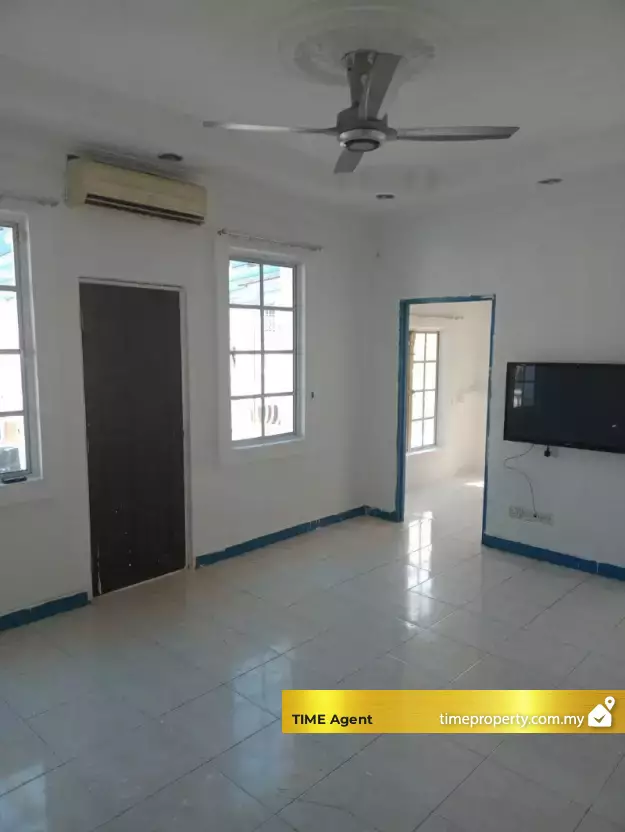 Property Photo 3