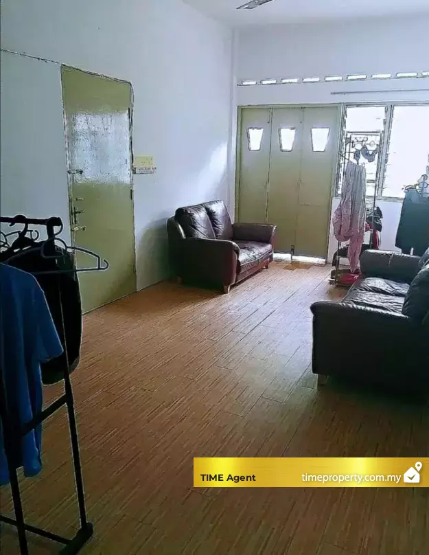 Property Photo 3