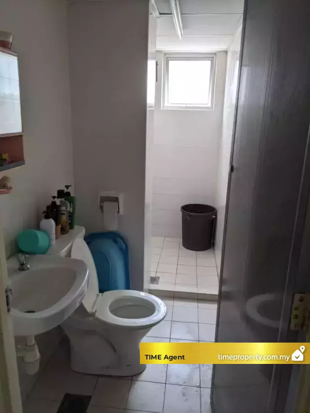 Property Photo 3