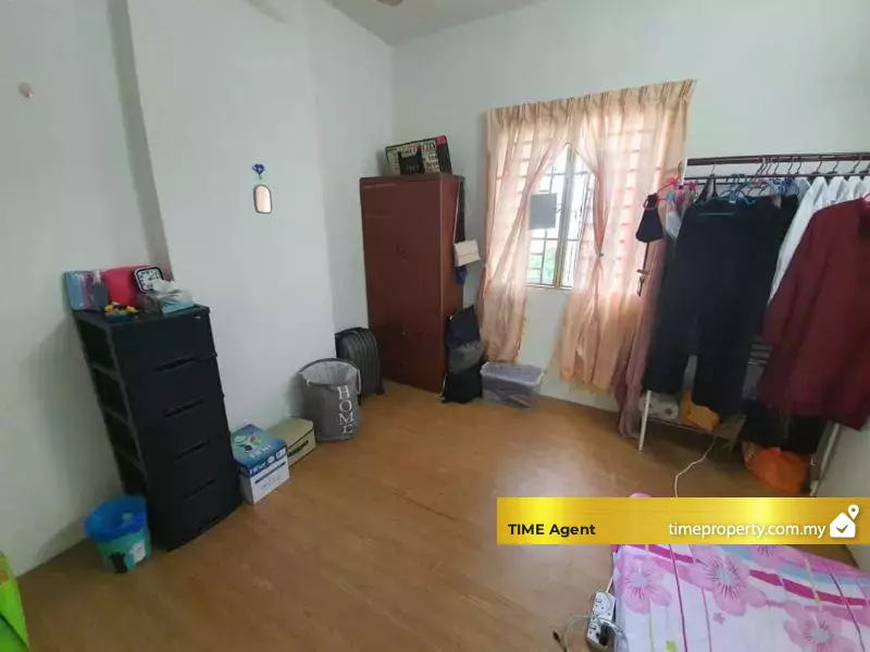 Property Photo 3