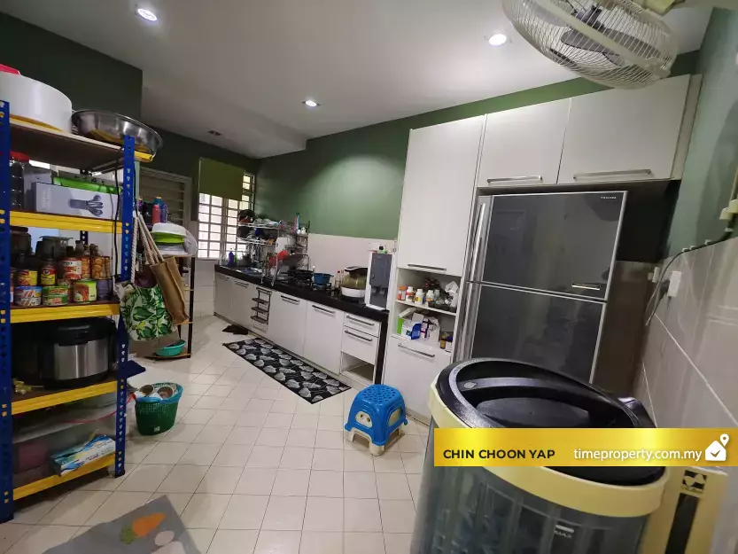 Property Photo 3