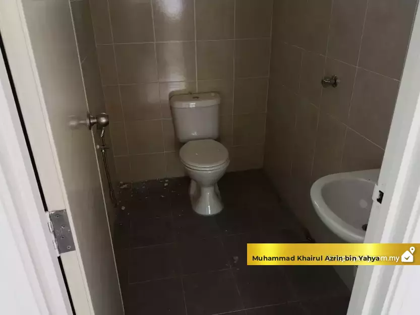 Property Photo 28