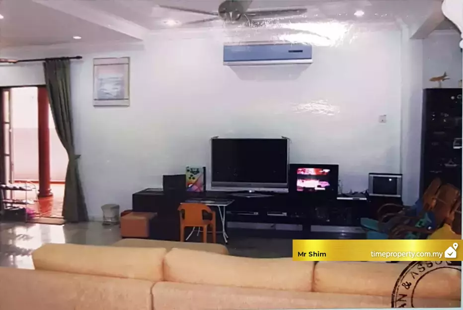 Property Photo 1