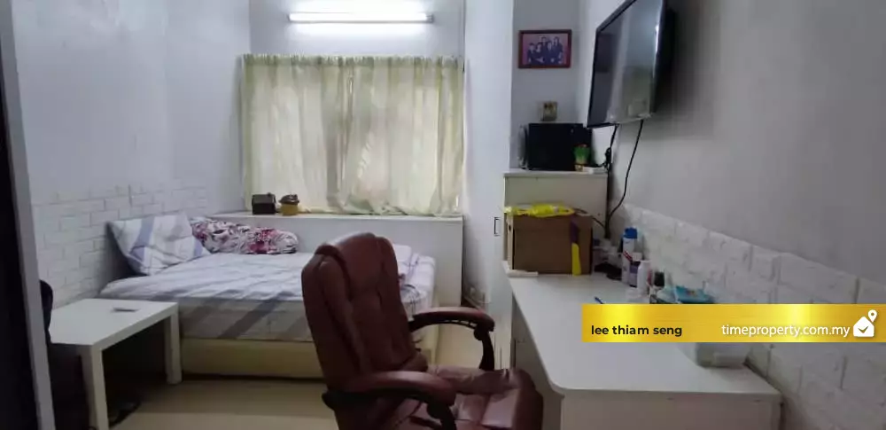 Property Photo 1