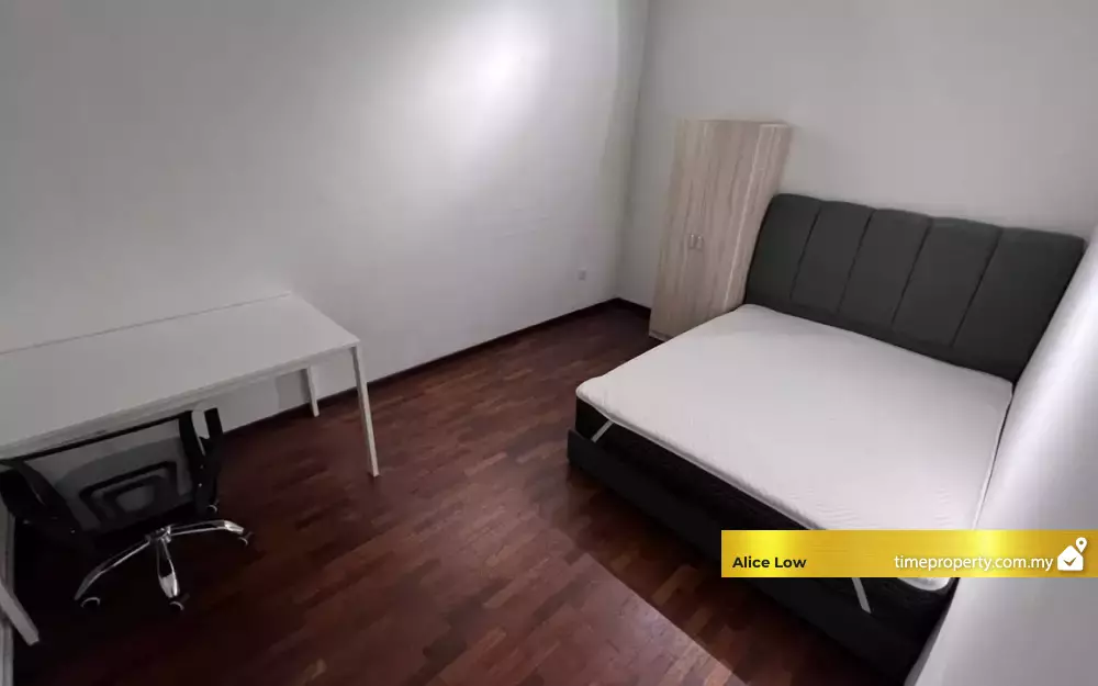 kota damansara, Petaling Jaya, 47810, Selangor — photo 4