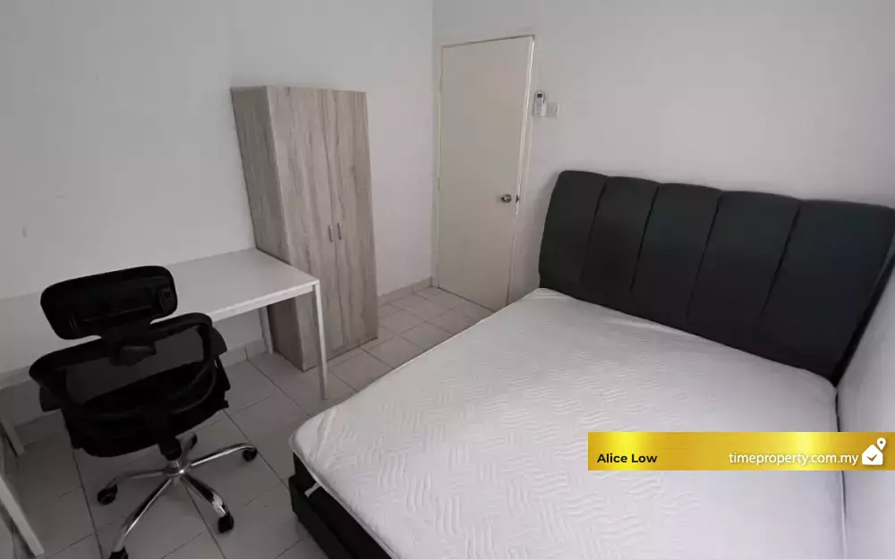 kota damansara, Petaling Jaya, 47810, Selangor — photo 5