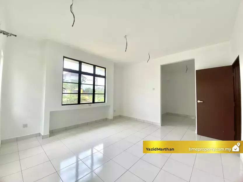 Property Photo 23