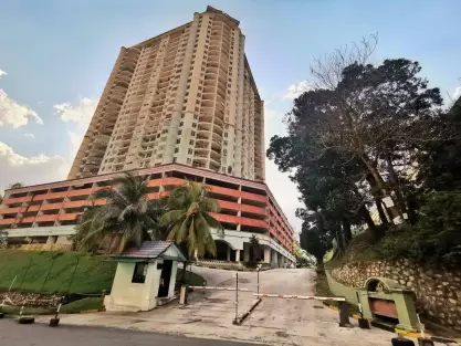 Venice Hill Condominium Tower 9
