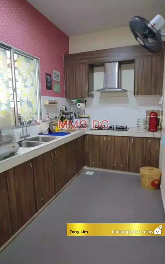 Property Photo 3