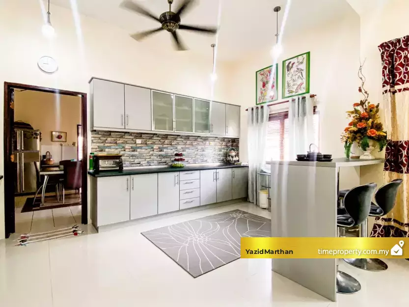 Property Photo 17