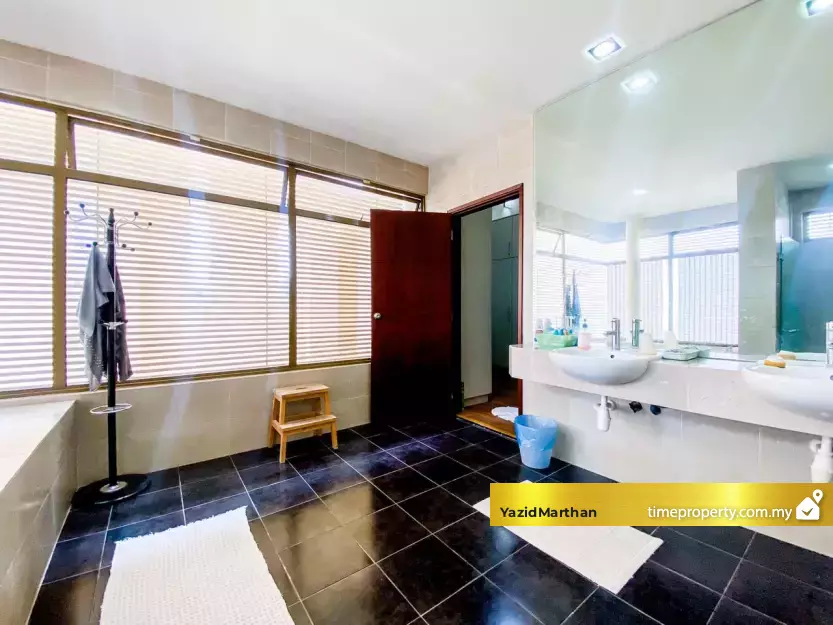 Property Photo 26