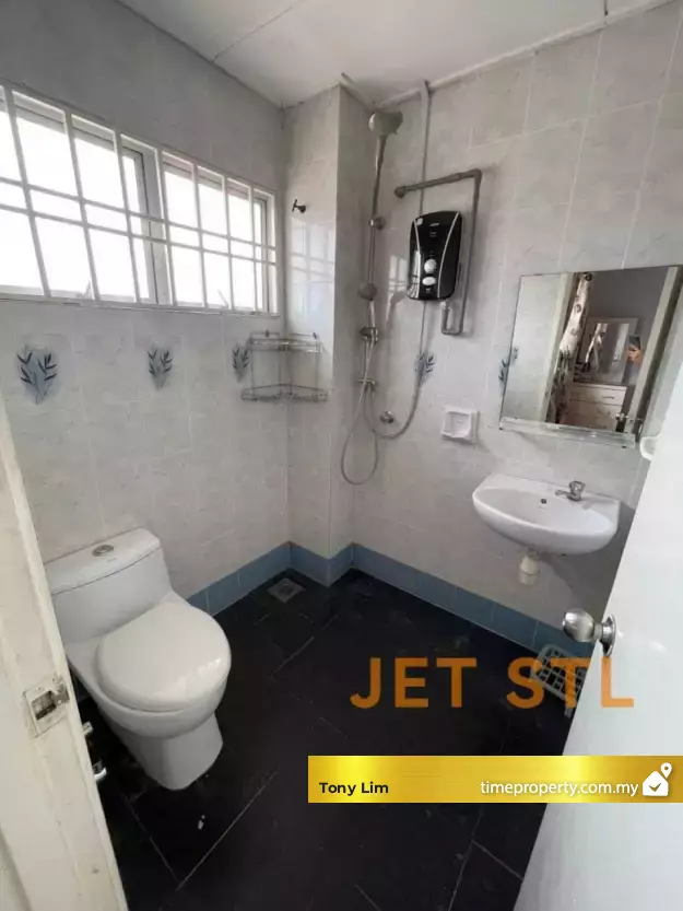 Property Photo 9