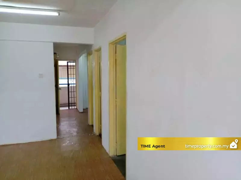 Flat Taman Tun Teja (Dahlia &amp; Cempaka) — photo 1