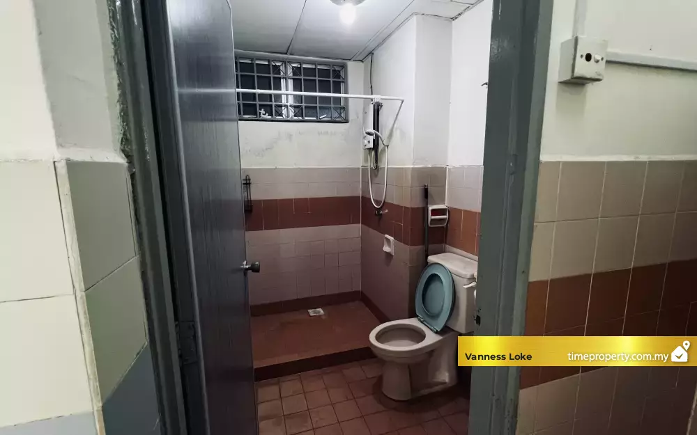 Property Photo 3