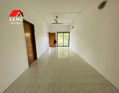 BELOW MARKET PRICE TERRACE HOUSE