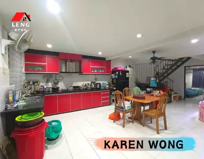 RENOVATED & EXTENDED  2 Storey Terrace HOuse