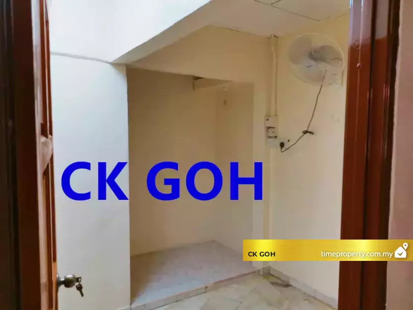 Property Photo 3