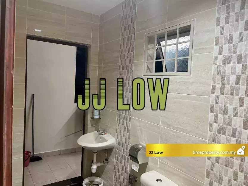 Property Photo 16
