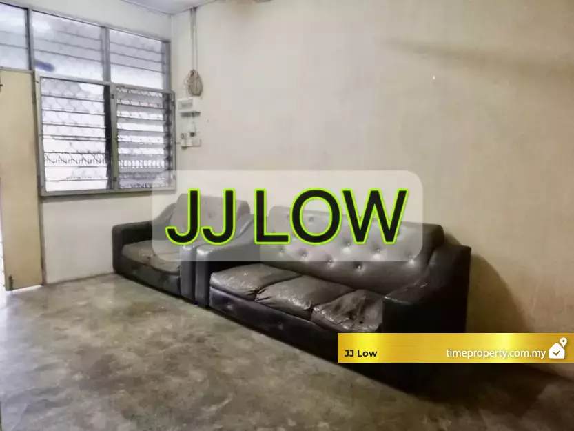 Property Photo 3