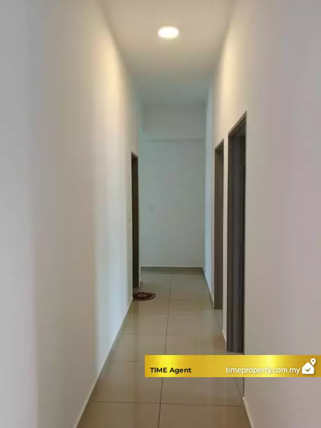 Solaria Residences — photo 4