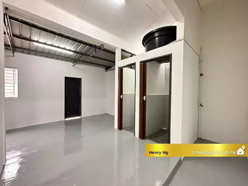 Property Photo 3